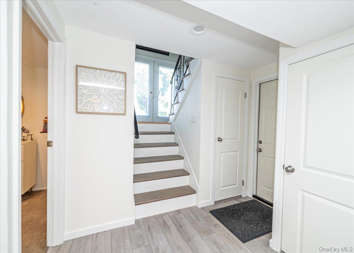 Single Family Covered Bridge Road Nassau County, NY 11566, MLS-1051852-28