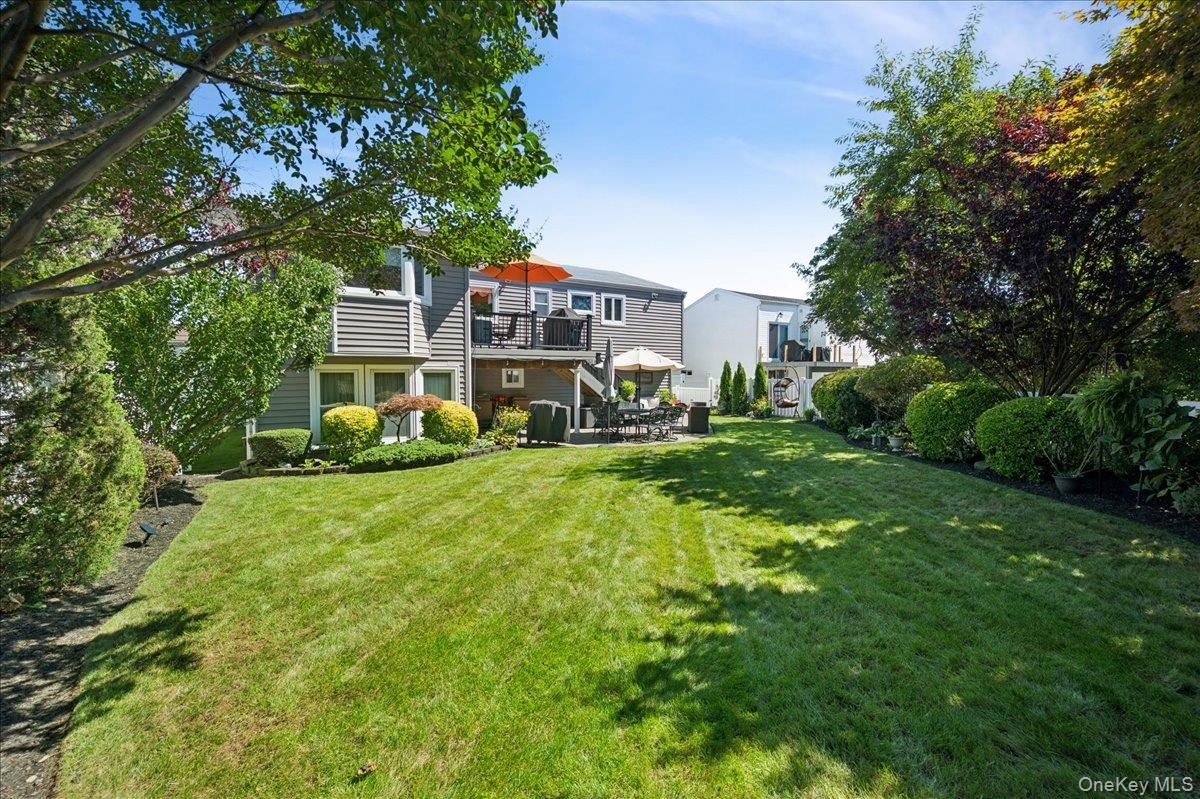 Single Family Covered Bridge Road Nassau County, NY 11566, MLS-1051852-37