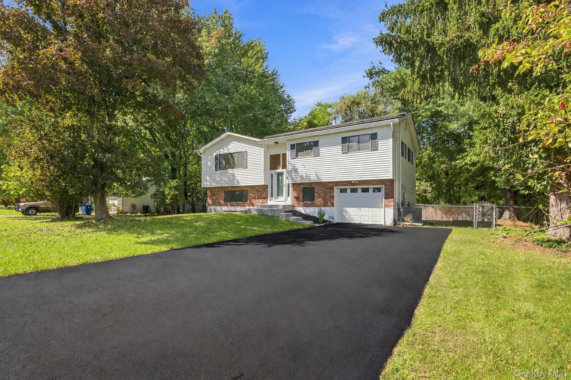 Single Family Westminster Drive Orange County, NY 10940, MLS-1051888-2