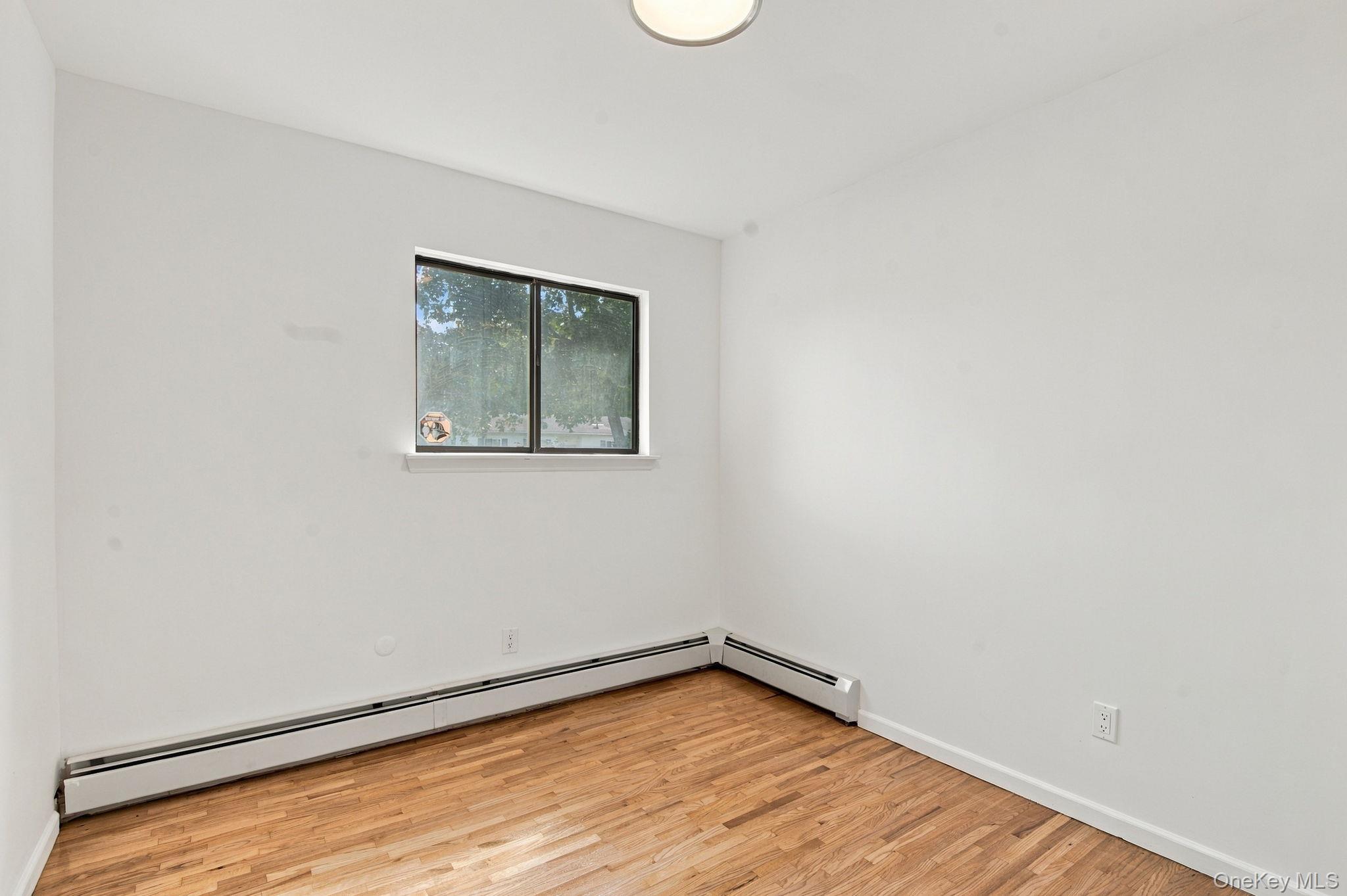 Single Family Westminster Drive Orange County, NY 10940, MLS-1051888-21