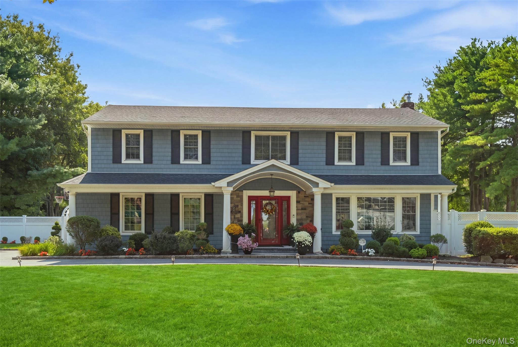 Single Family Quintree Lane  Suffolk County, NY 11747, MLS-1051898-2