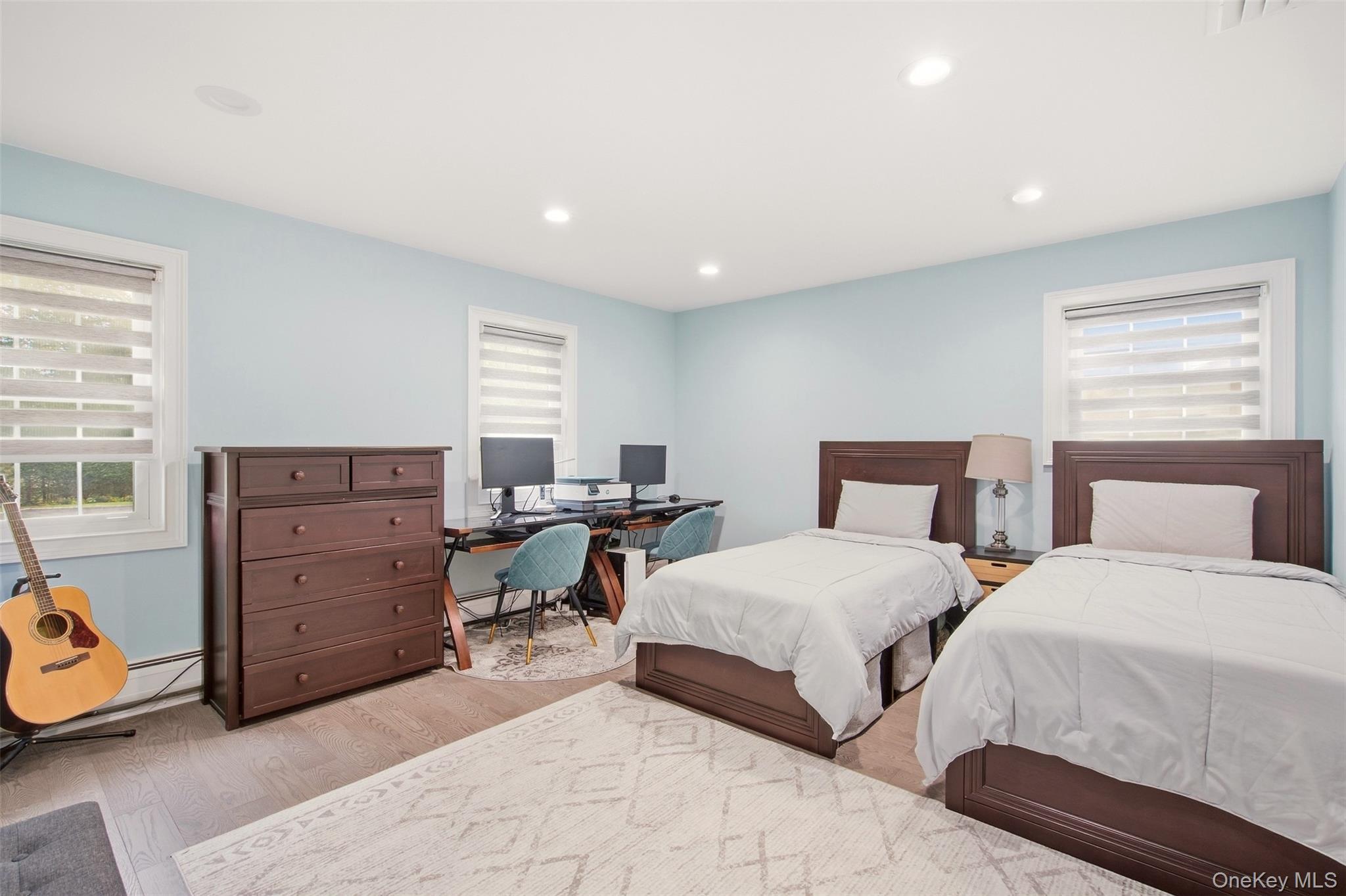 Single Family Quintree Lane  Suffolk County, NY 11747, MLS-1051898-23