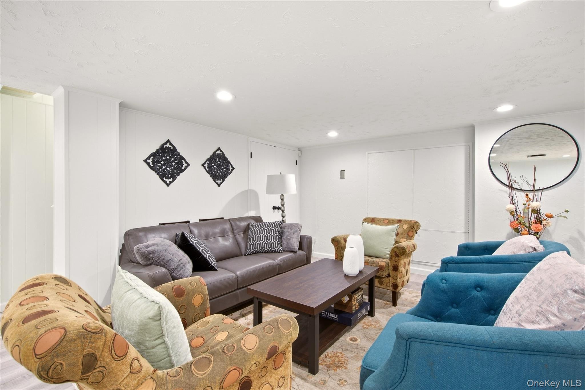 Single Family Quintree Lane  Suffolk County, NY 11747, MLS-1051898-29