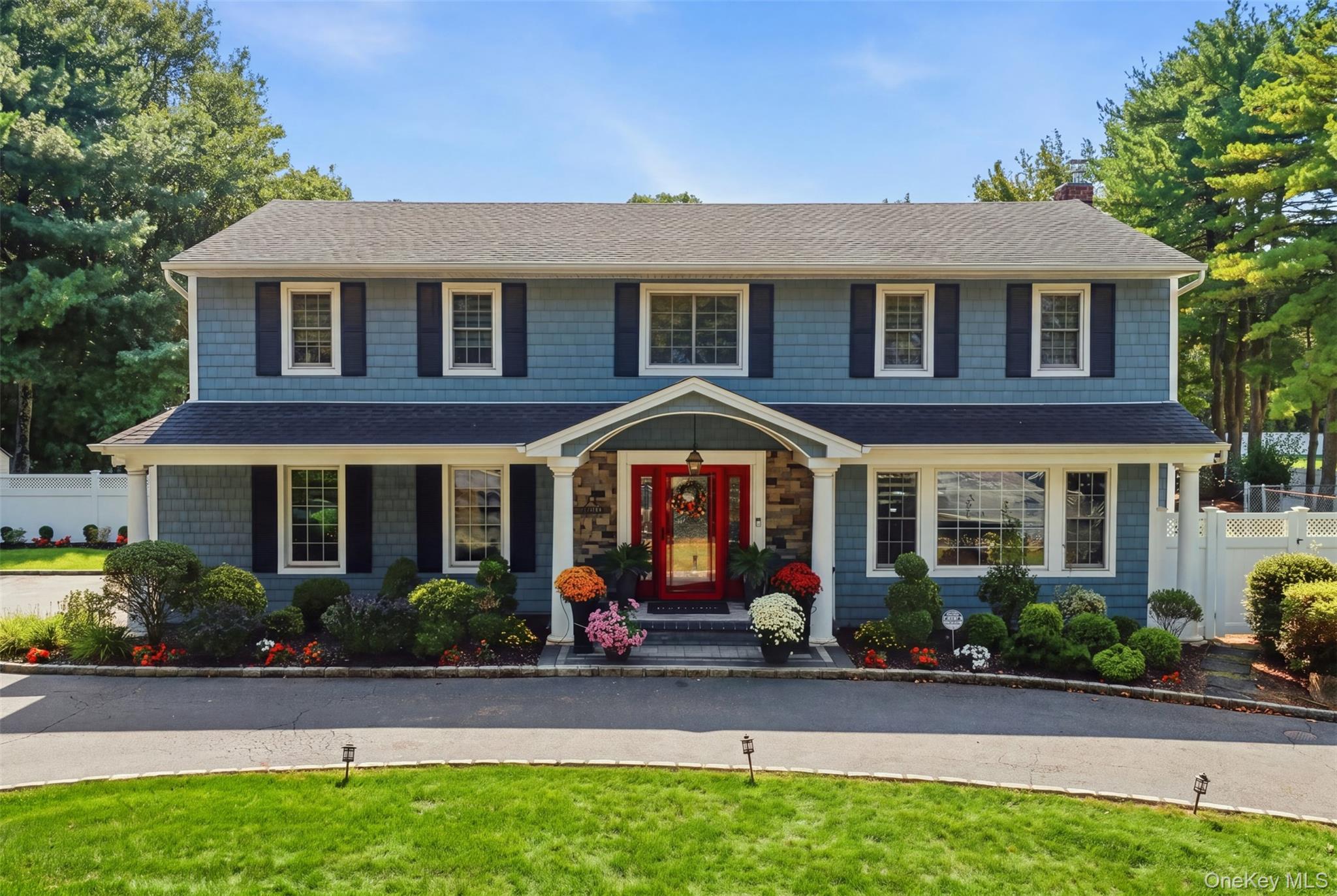 Single Family Quintree Lane  Suffolk County, NY 11747, MLS-1051898-43
