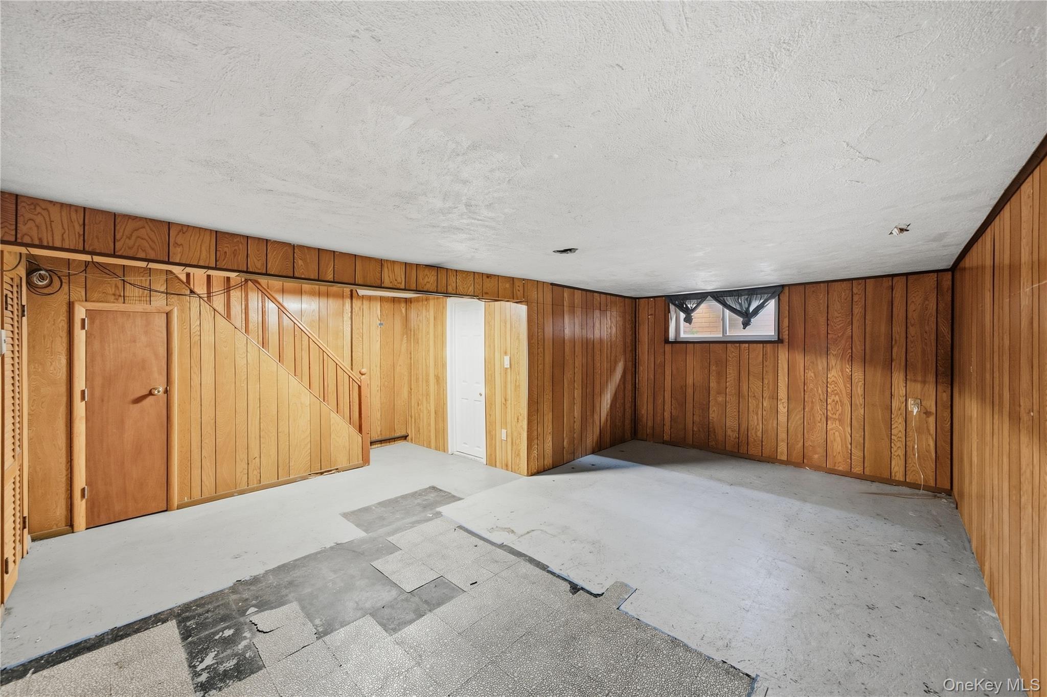 Single Family 81st Street  Queens, NY 11379, MLS-1051899-14
