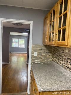 Single Family E 223rd Street Bronx, NY 10466, MLS-1051901-11