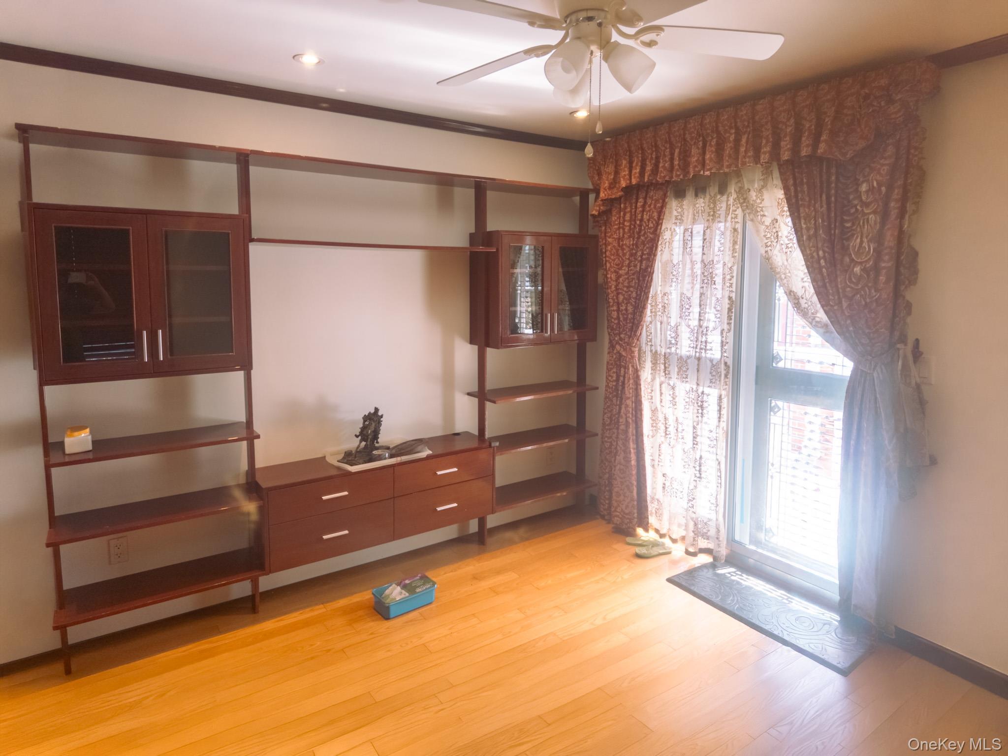 Single Family 6th Avenue  Queens, NY 11356, MLS-1051928-15