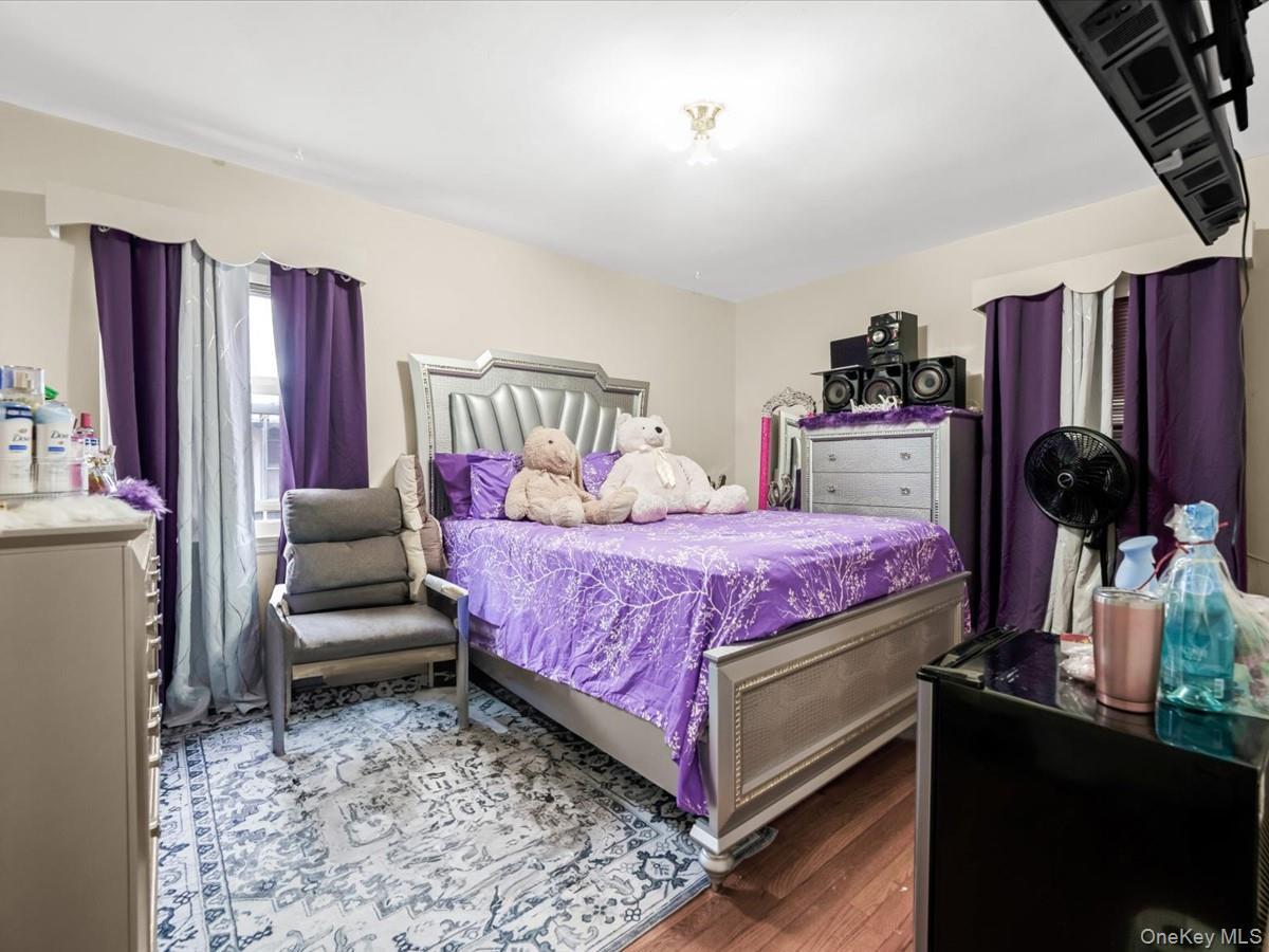 Single Family 234th Street Queens, NY 11422, MLS-1051930-8