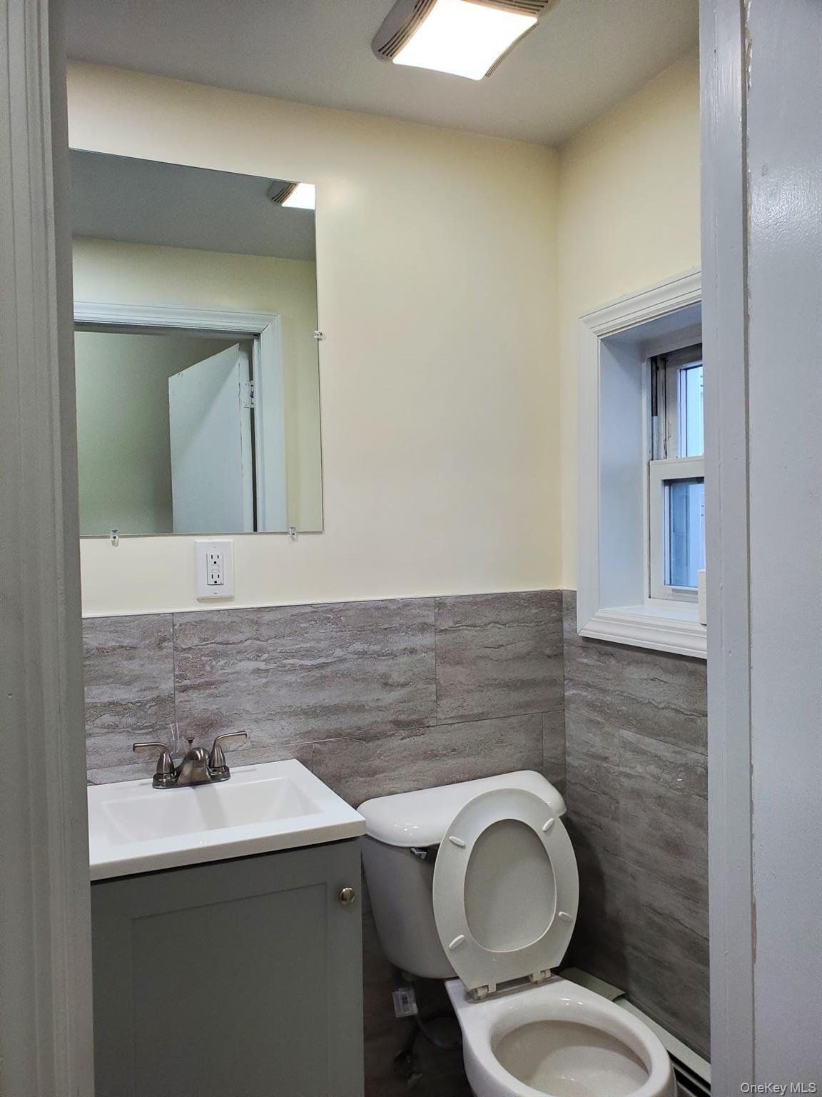 Apartment Furman Avenue Bronx, NY 10466, MLS-1051949-6