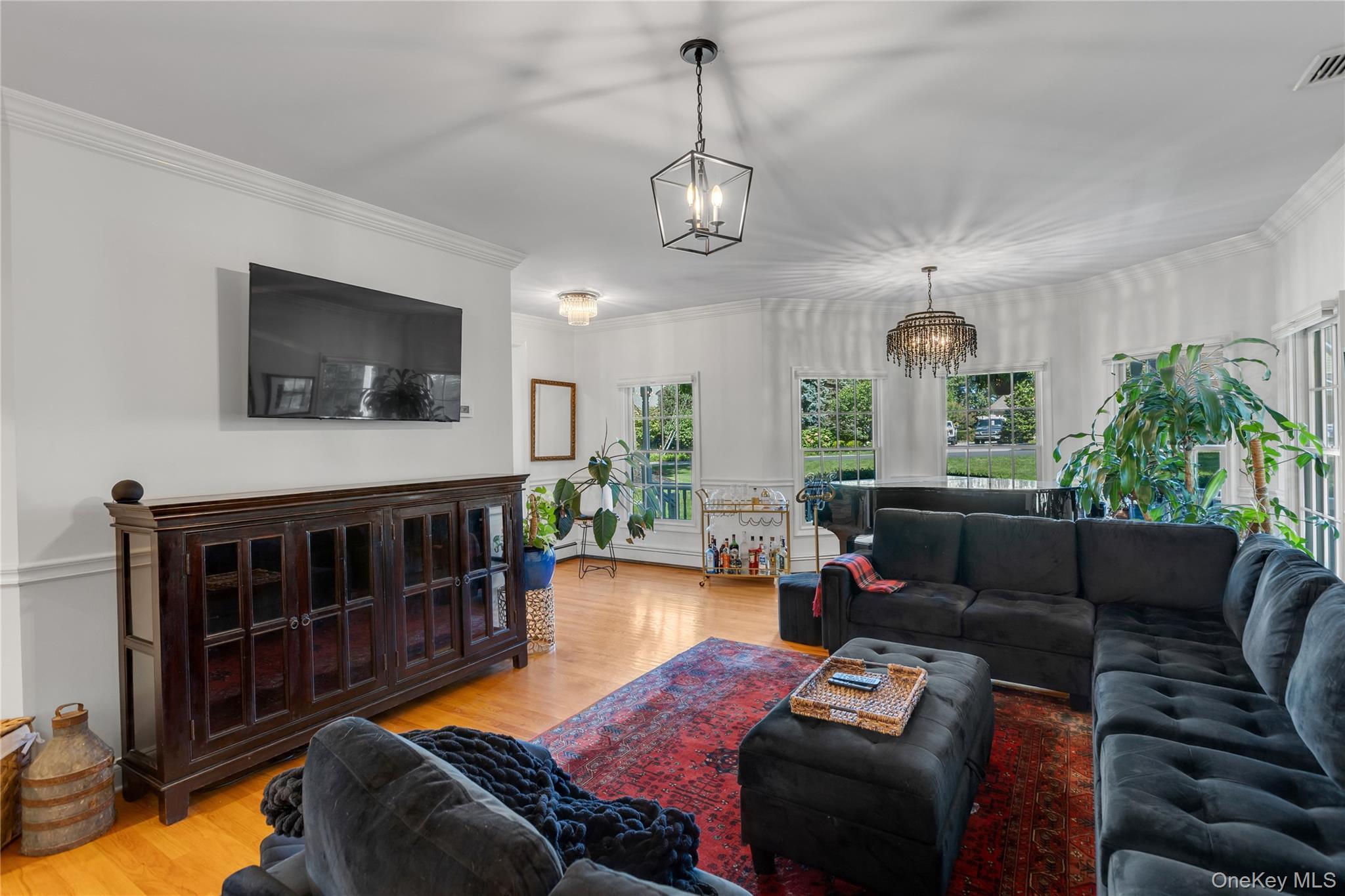 Single Family Whistler Hill Lane Suffolk County, NY 11743, MLS-1051951-5