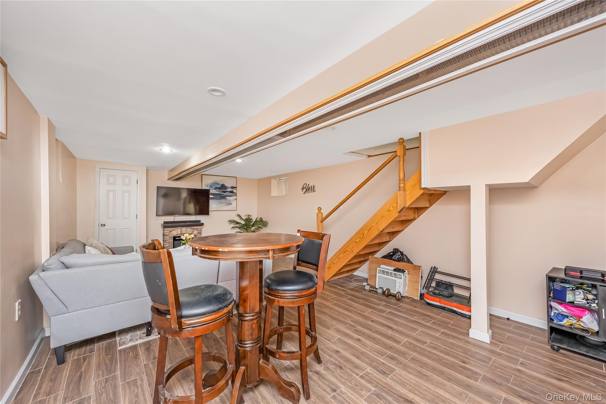 Single Family 145th Street  Queens, NY 11435, MLS-1051962-23