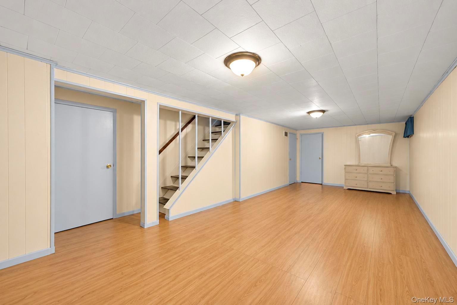 Single Family Norwalk Lane  Suffolk County, NY 11784, MLS-1051965-22