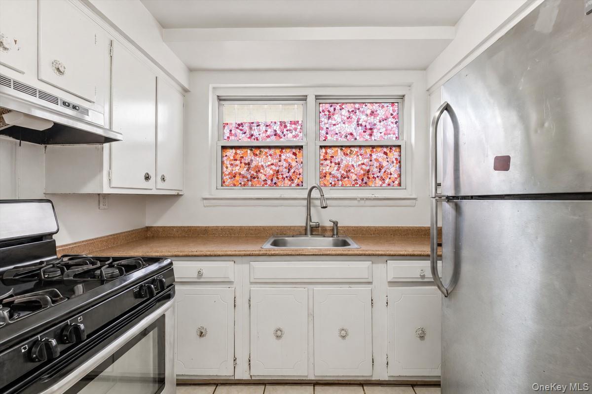 Single Family Wilder Avenue Bronx, NY 10466, MLS-1051976-12