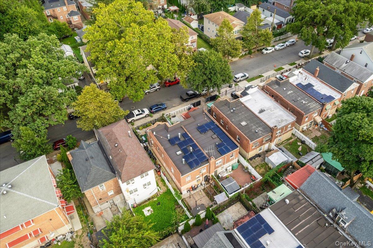 Single Family Wilder Avenue Bronx, NY 10466, MLS-1051976-22
