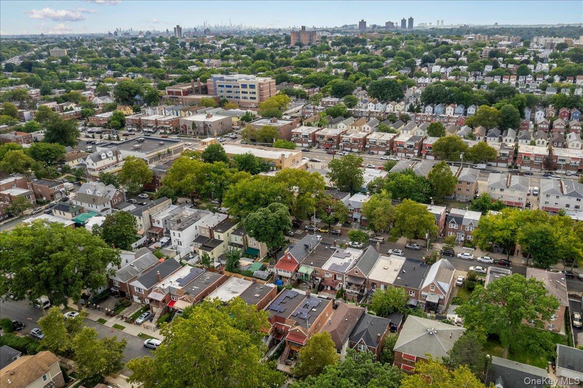 Single Family Wilder Avenue Bronx, NY 10466, MLS-1051976-23