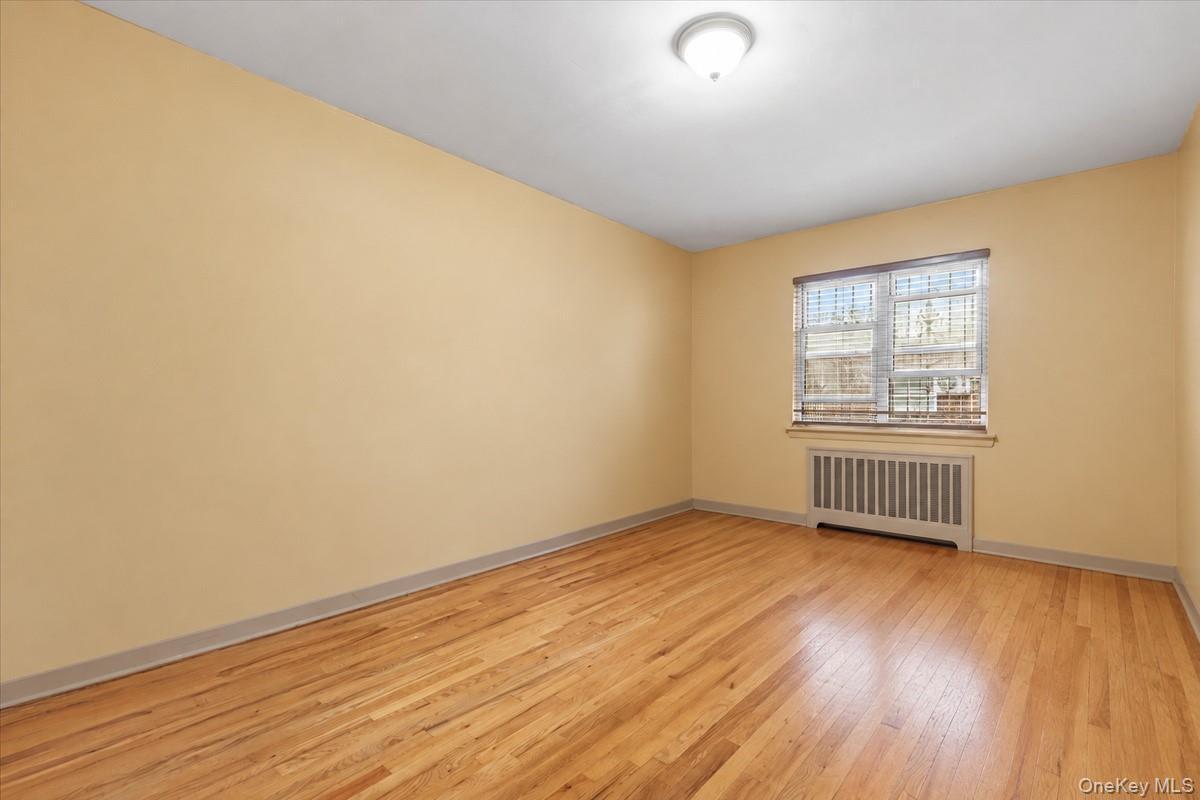 Single Family Wilder Avenue Bronx, NY 10466, MLS-1051976-5