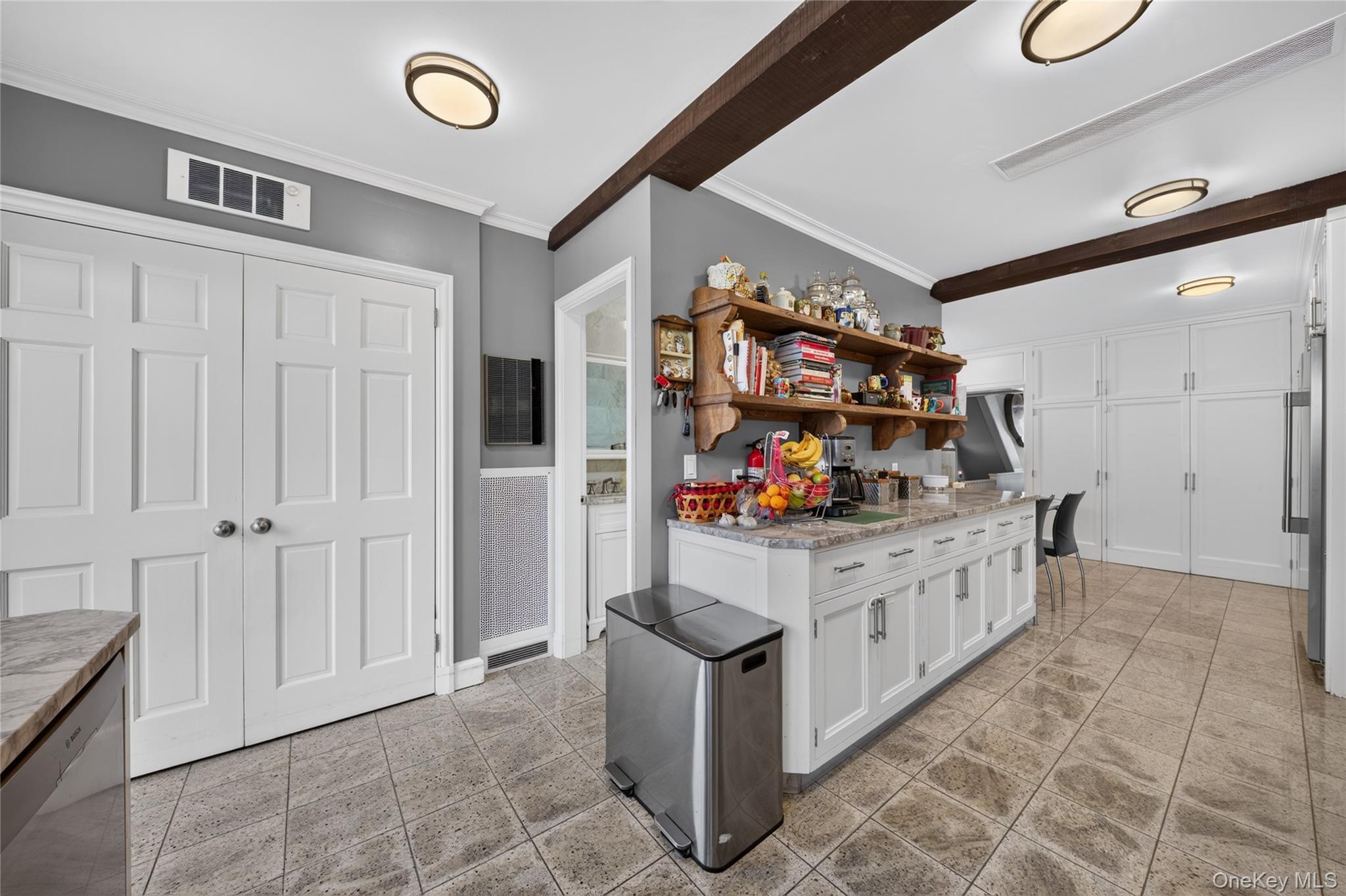 Single Family Claran Court Queens, NY 11378, MLS-1051977-16