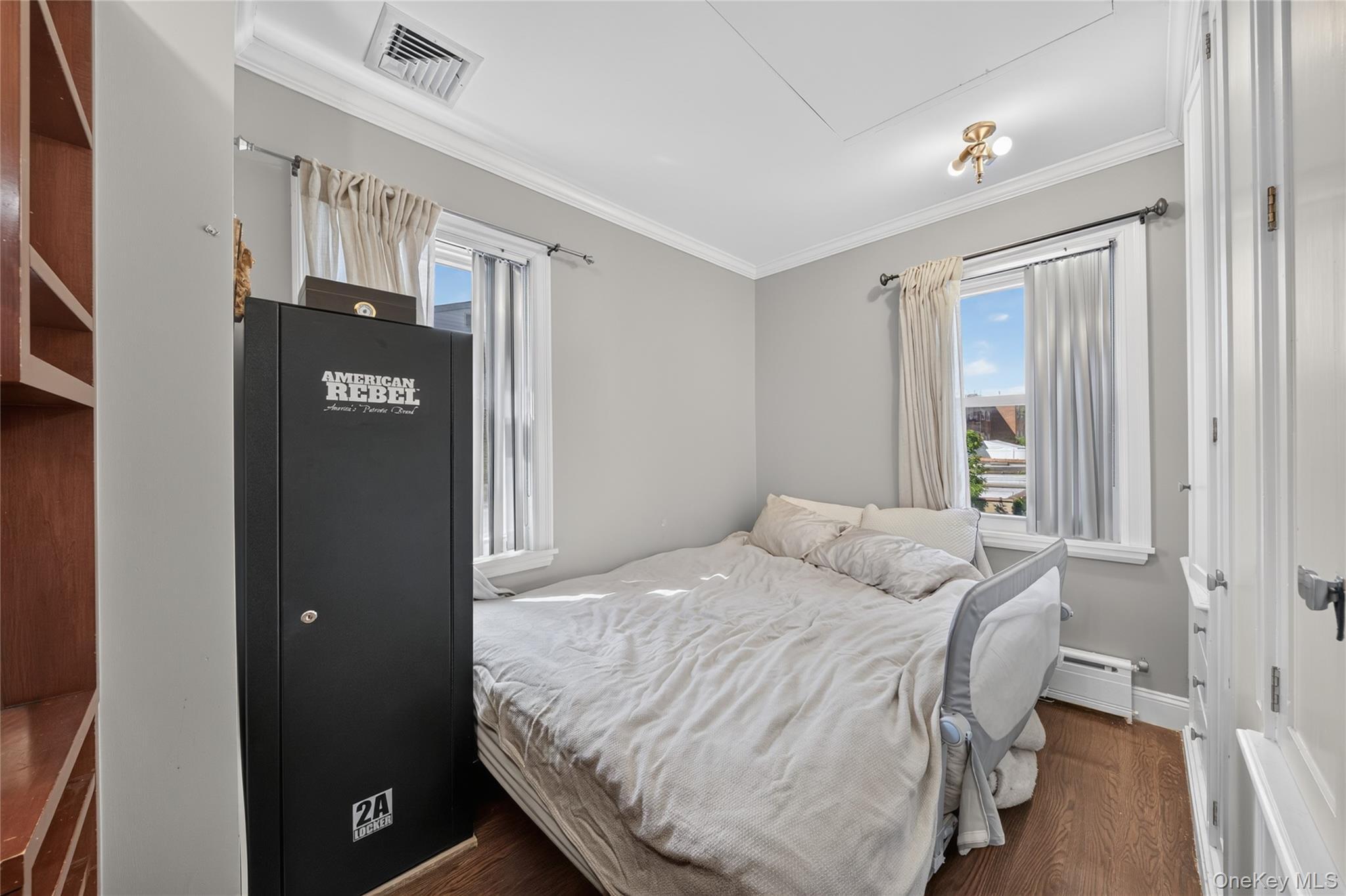 Single Family Claran Court Queens, NY 11378, MLS-1051977-20