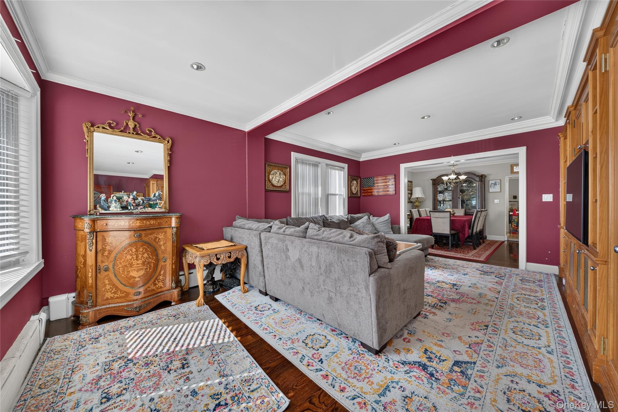 Single Family Claran Court Queens, NY 11378, MLS-1051977-4