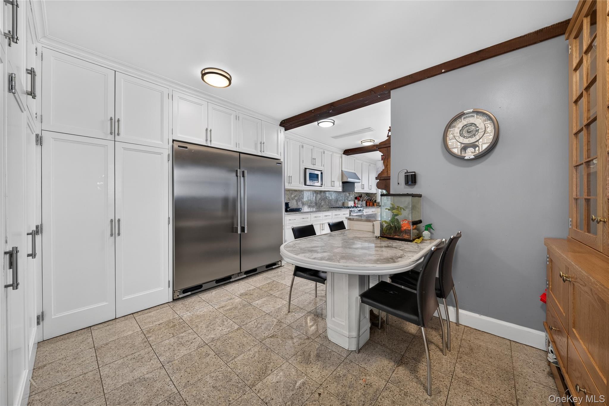 Single Family Claran Court Queens, NY 11378, MLS-1051977-9