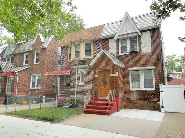 Single Family Vanderveer Street  Queens, NY 11427, MLS-1051981-8