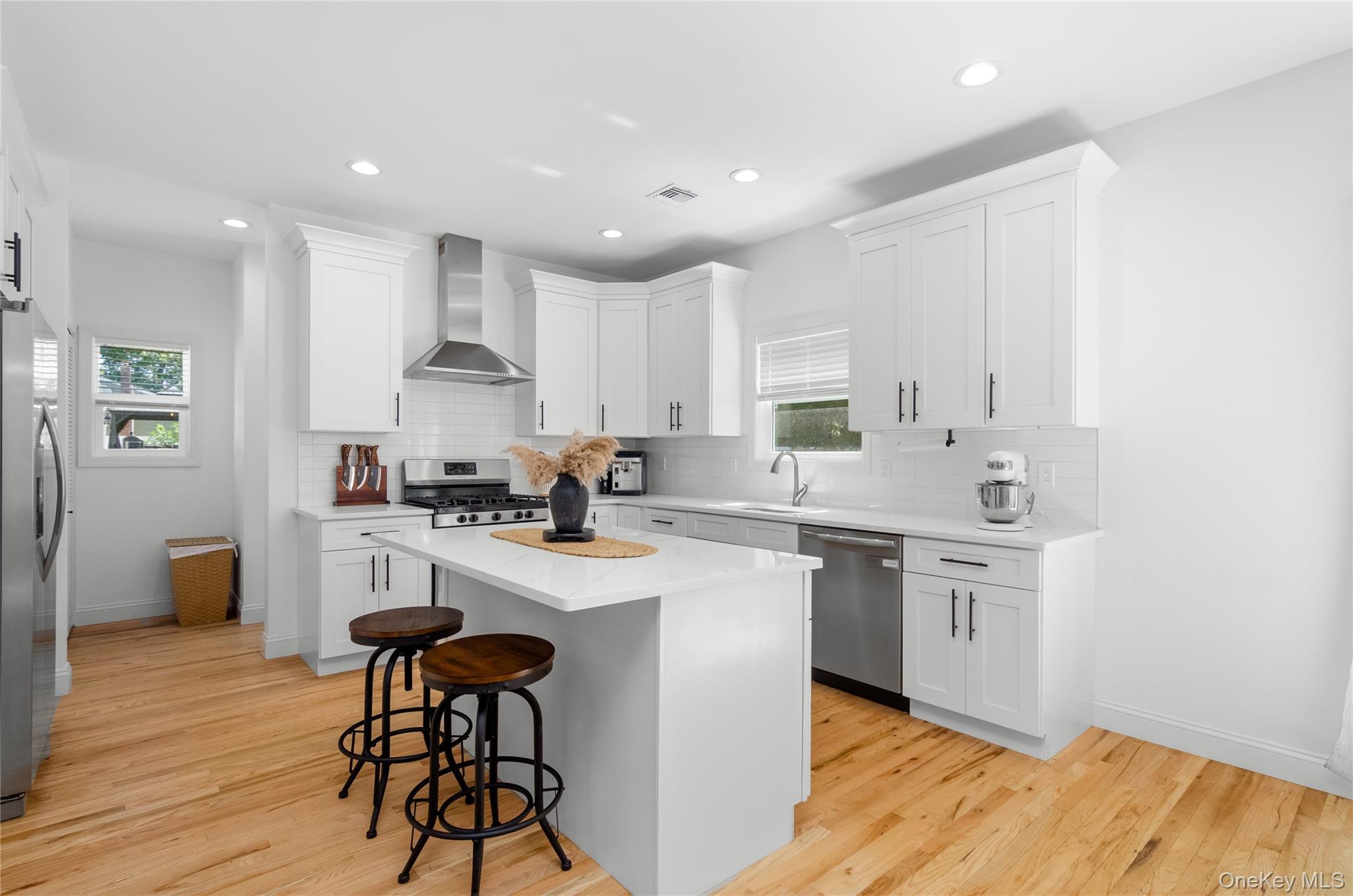 Single Family James Street Suffolk County, NY 11772, MLS-1051990-19