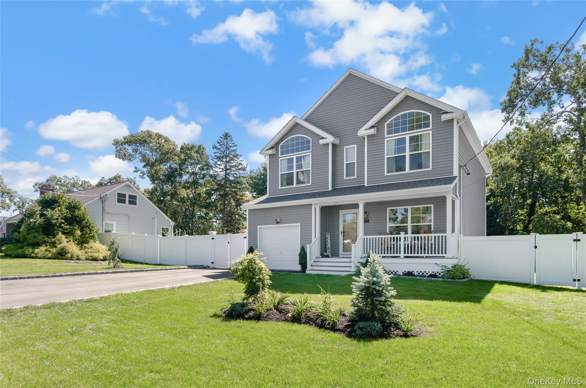 Single Family James Street Suffolk County, NY 11772, MLS-1051990-2