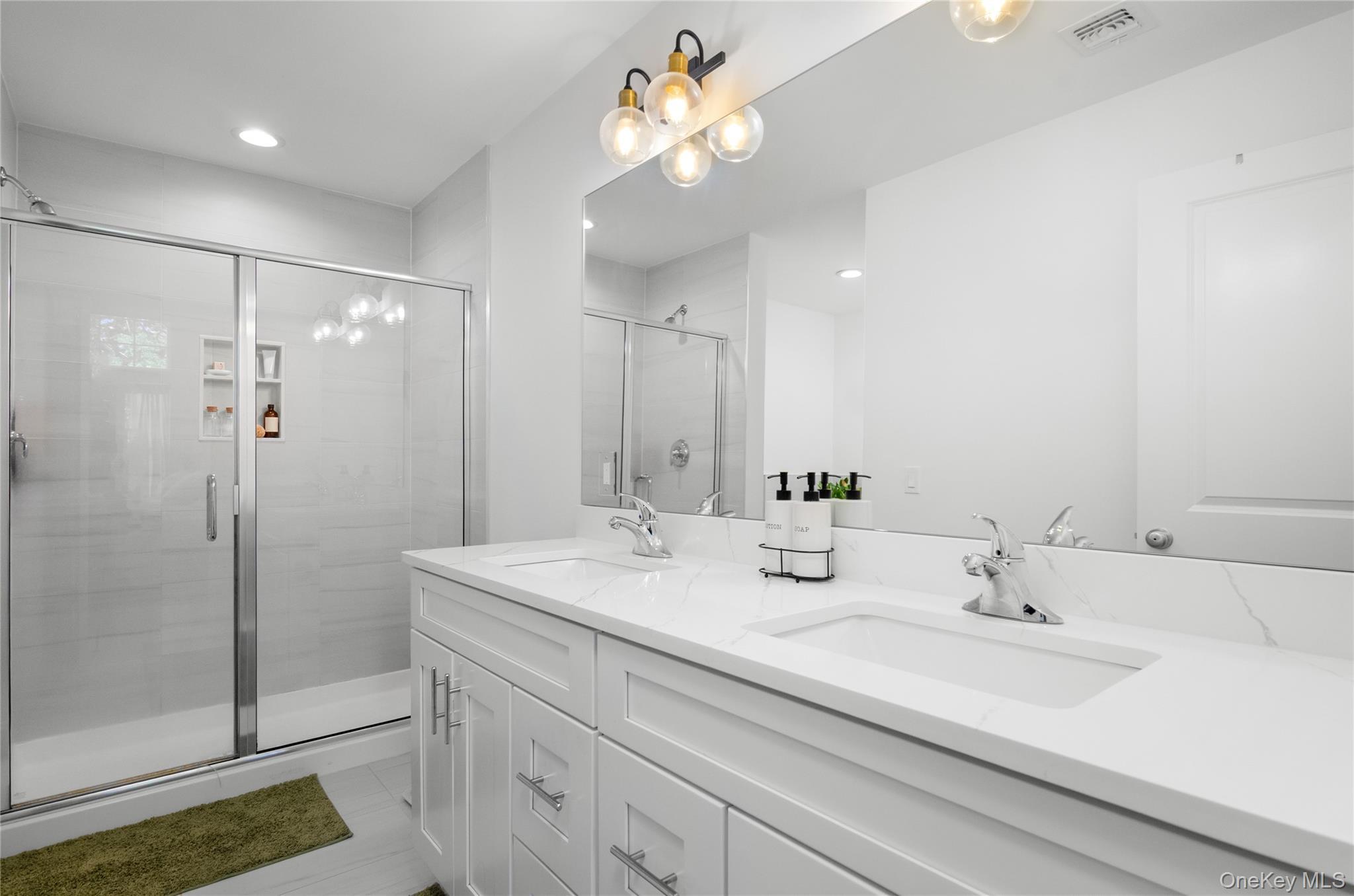 Single Family James Street Suffolk County, NY 11772, MLS-1051990-29