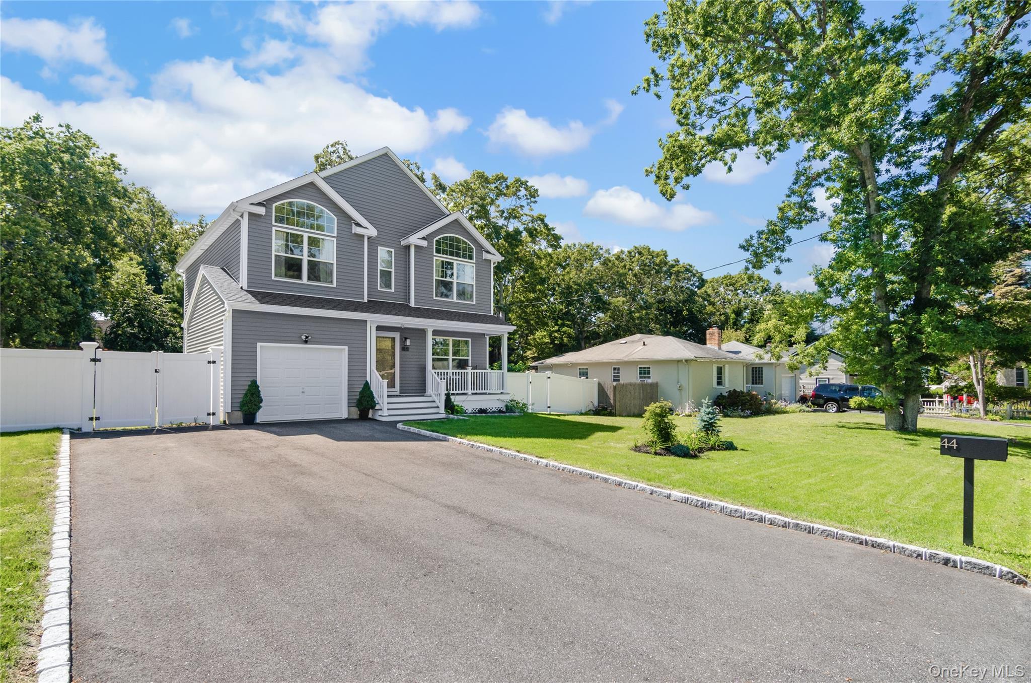 Single Family James Street Suffolk County, NY 11772, MLS-1051990-3