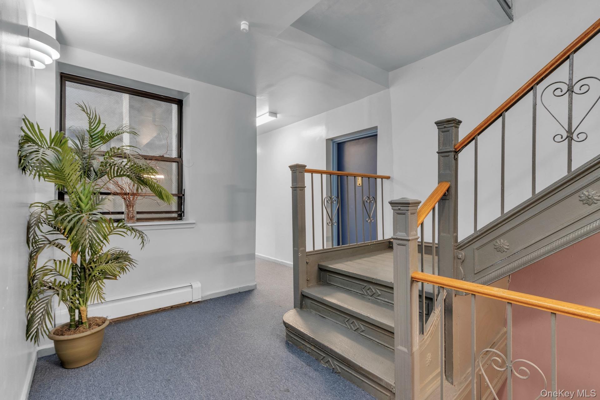Apartment Saint Nicholas Avenue Manhattan, NY 10026, MLS-1051991-23