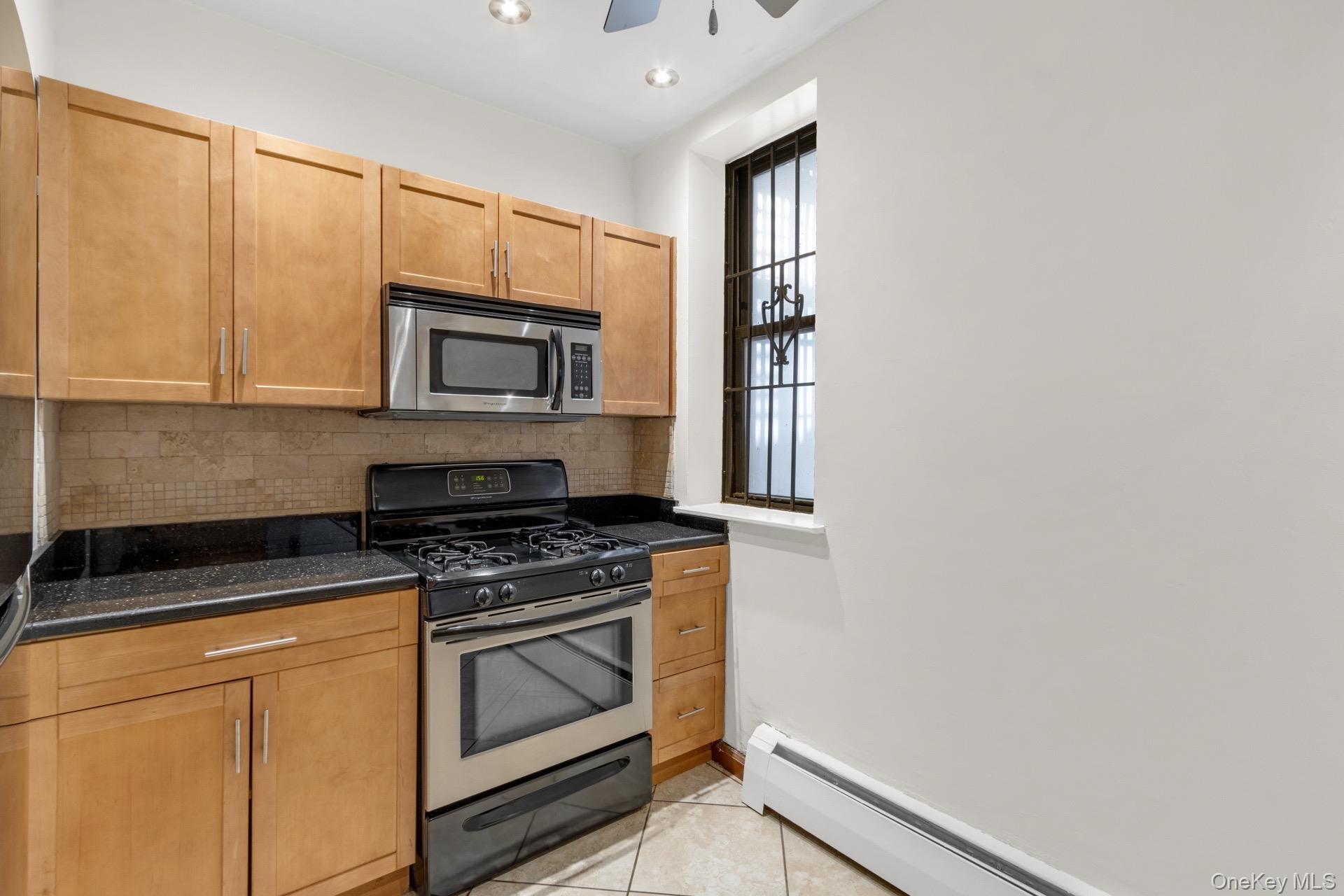 Apartment Saint Nicholas Avenue Manhattan, NY 10026, MLS-1051991-5