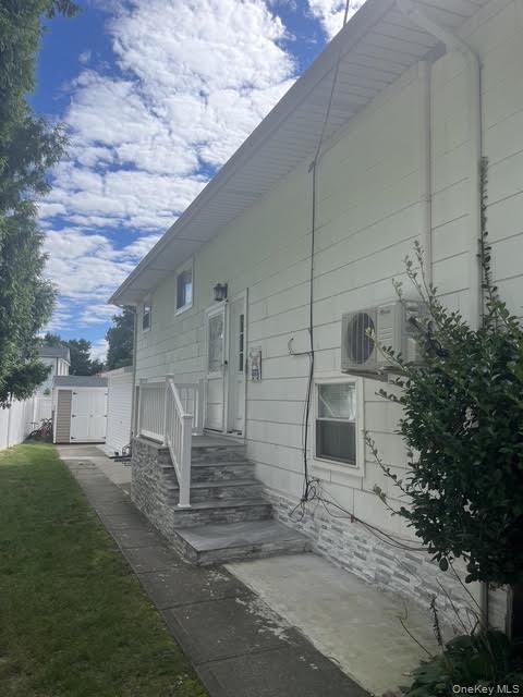 Single Family Stewart Avenue Nassau County, NY 11714, MLS-1052000-24