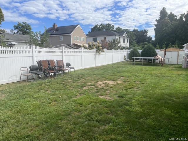 Single Family Stewart Avenue  Nassau County, NY 11714, MLS-1052000-31