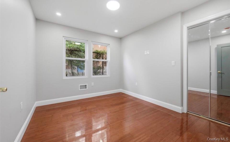 Single Family 146th Terrace Queens, NY 11434, MLS-1052010-4