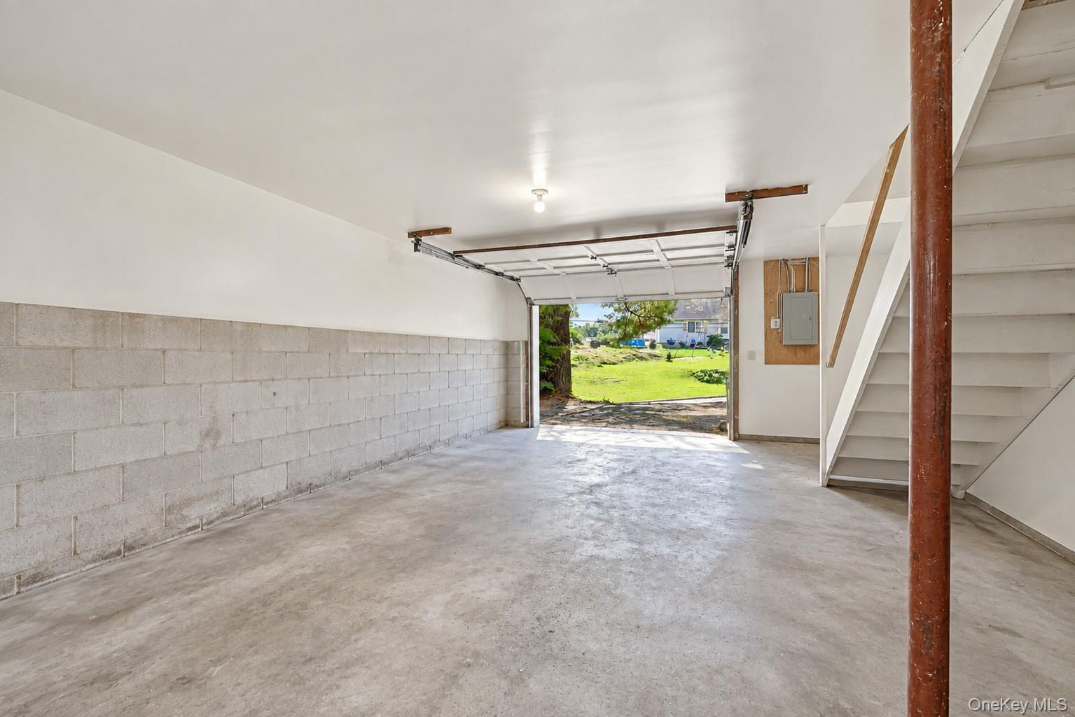 Single Family View Street W Out Of Area, NY 06830, MLS-1052013-16