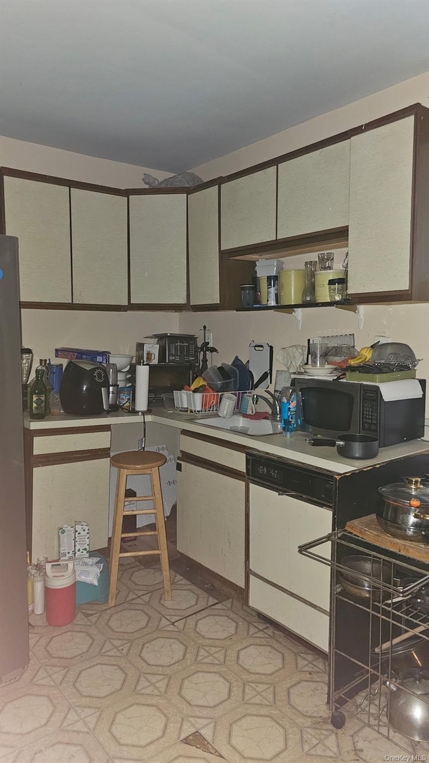 Single Family Gordon Street Staten Island, NY 10304, MLS-1052020-3