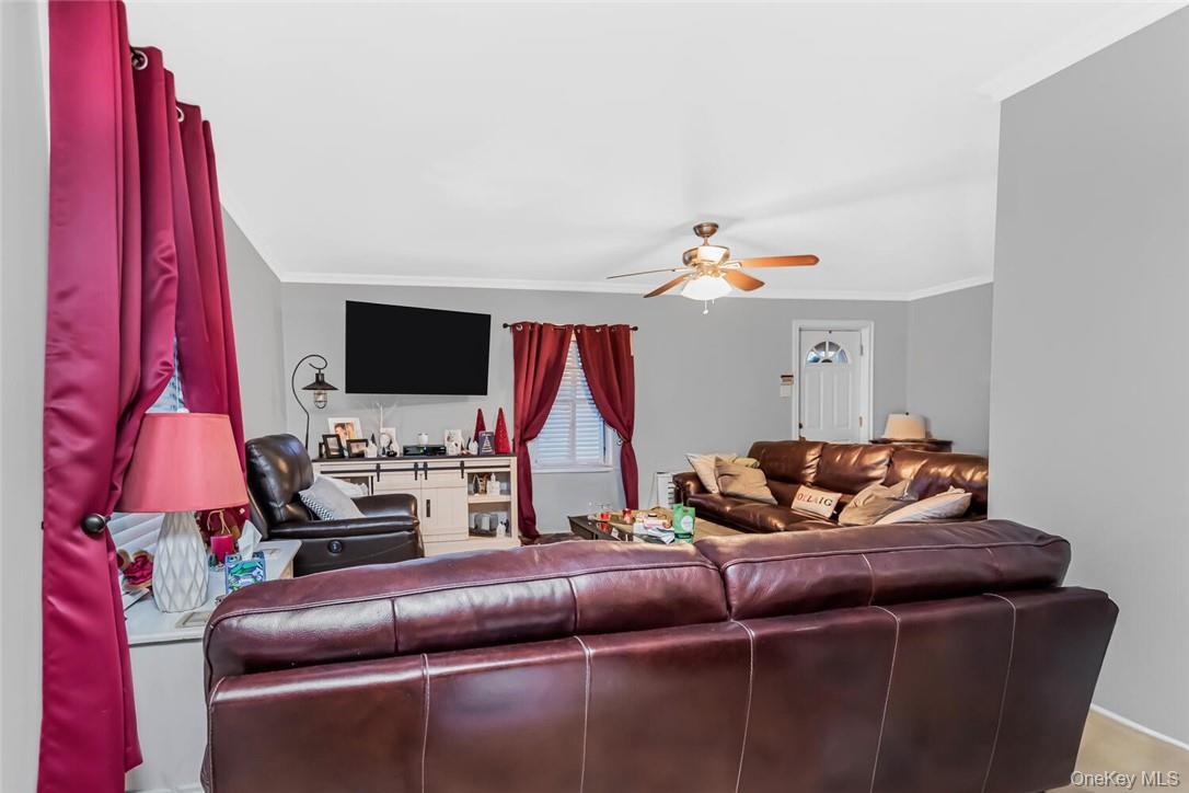 Single Family W 258th Street Bronx, NY 10471, MLS-1052055-11