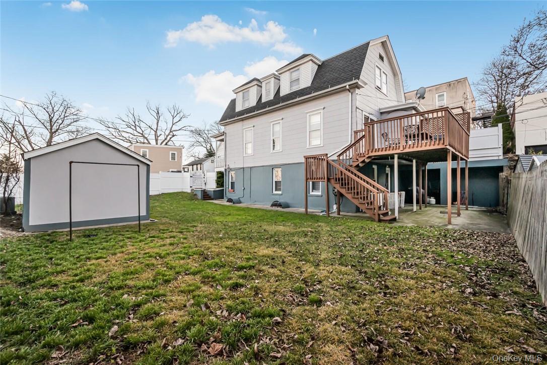 Single Family W 258th Street Bronx, NY 10471, MLS-1052055-27