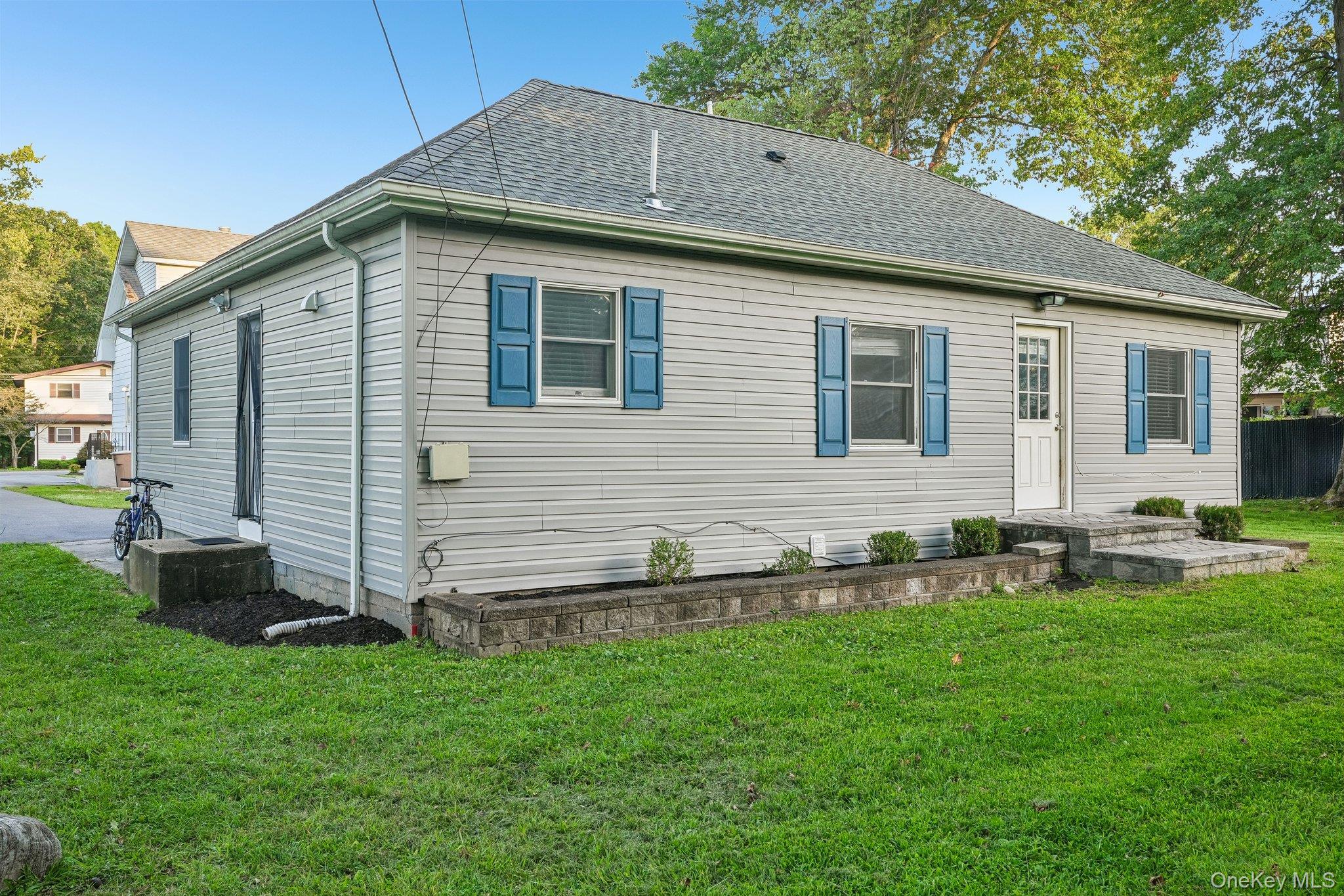 Single Family Highway Avenue Rockland County, NY 10920, MLS-1052062-22