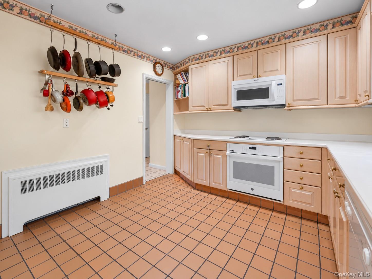 Single Family Manger Circle Westchester County, NY 10803, MLS-1052076-15