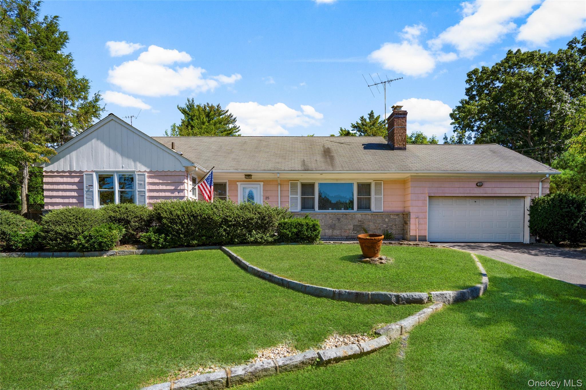 Single Family Manger Circle Westchester County, NY 10803, MLS-1052076-4