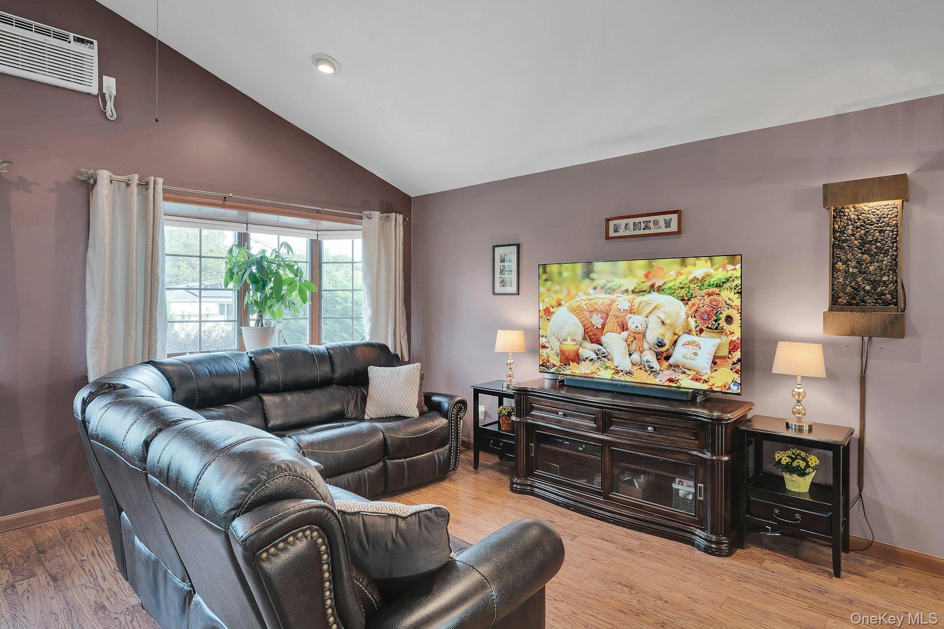 Single Family Pawnee Drive Suffolk County, NY 11725, MLS-1052083-18