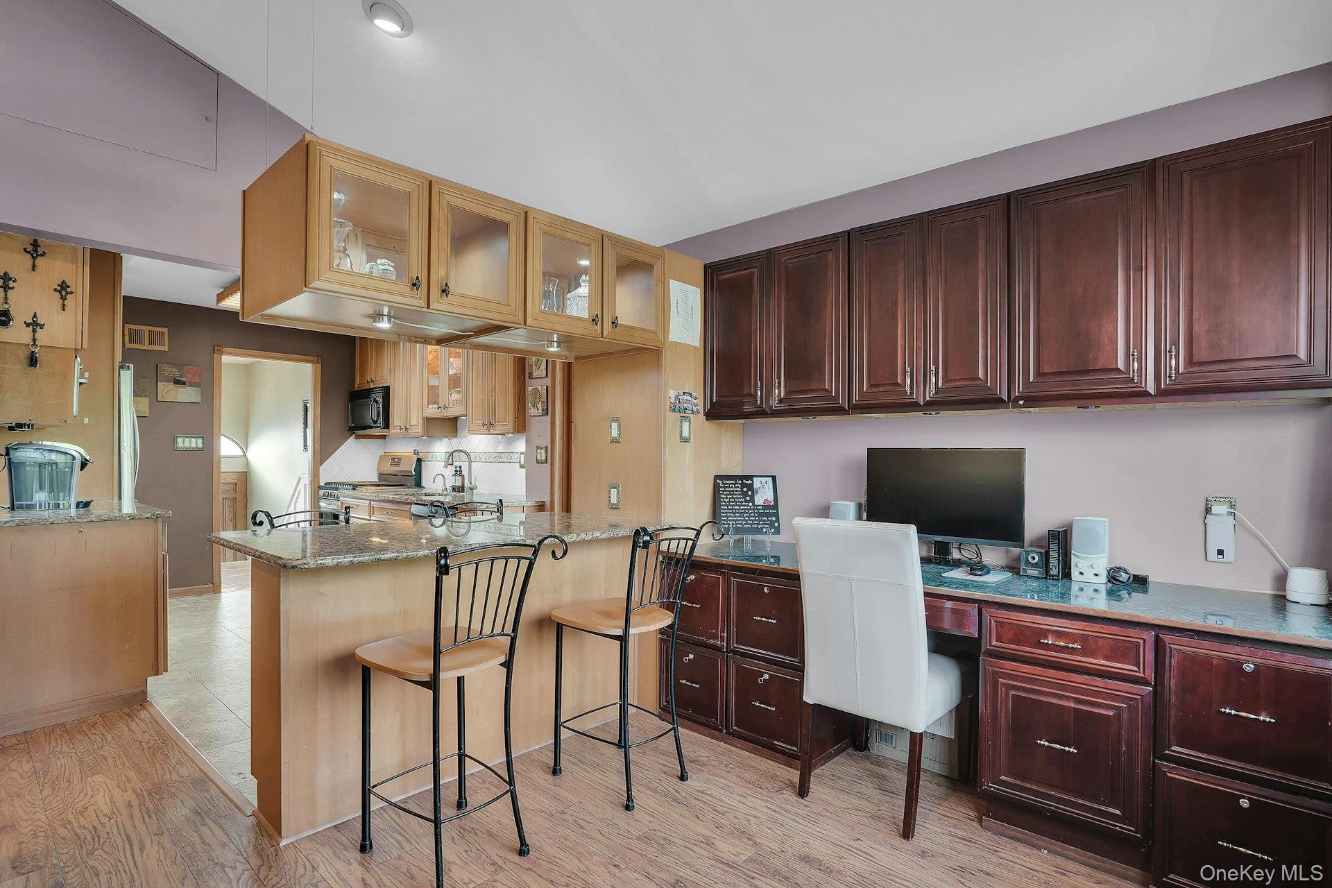 Single Family Pawnee Drive Suffolk County, NY 11725, MLS-1052083-24