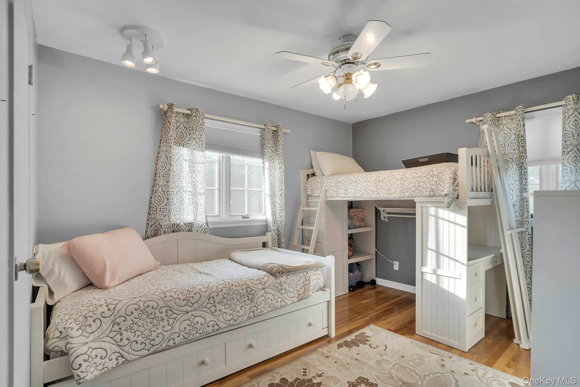 Single Family Pawnee Drive Suffolk County, NY 11725, MLS-1052083-27