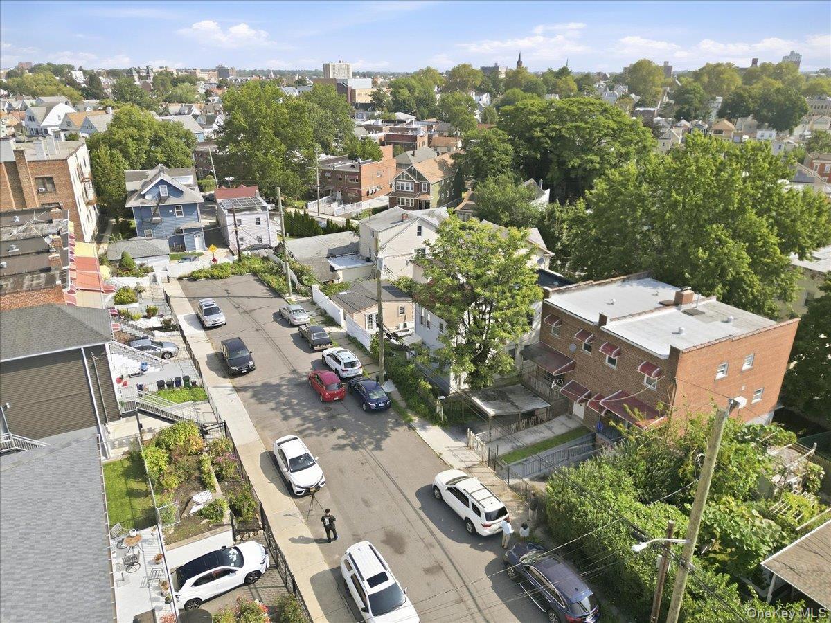 Single Family Murdock Avenue Bronx, NY 10470, MLS-1052084-7