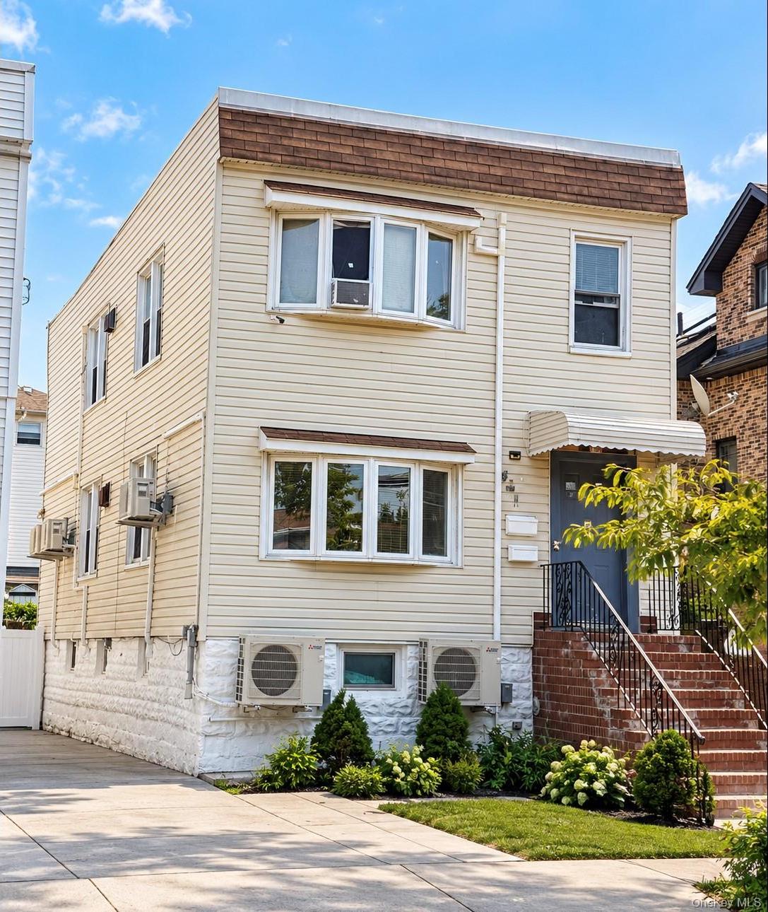 Single Family 124  Queens, NY 11356, MLS-1052140-14