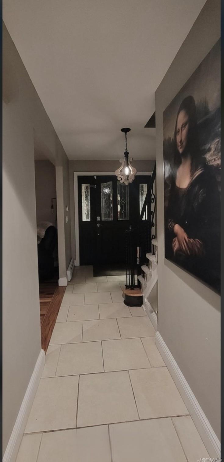 Single Family Susan Court Suffolk County, NY 11729, MLS-1052173-10