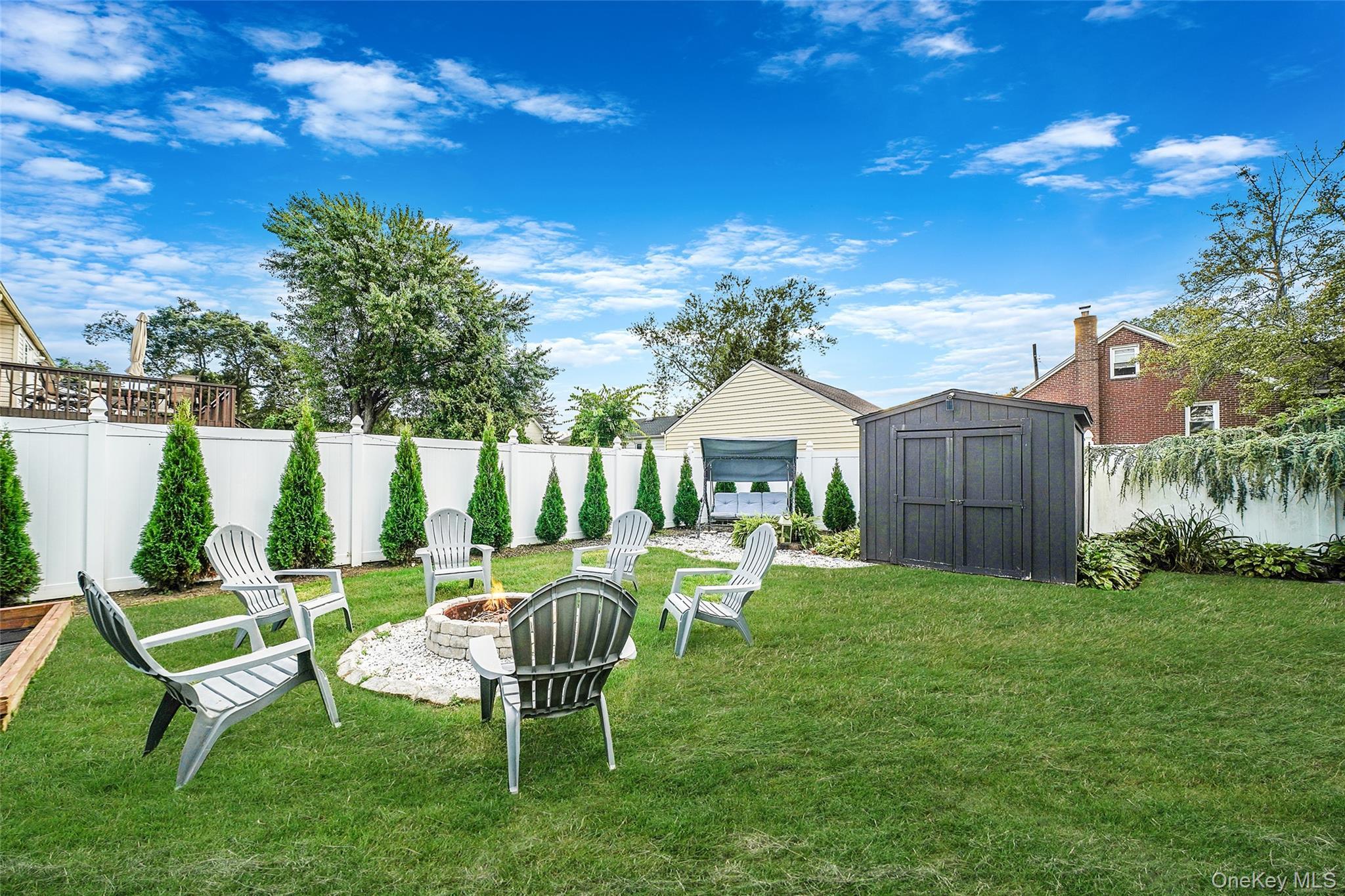 Single Family Susan Court Suffolk County, NY 11729, MLS-1052173-25