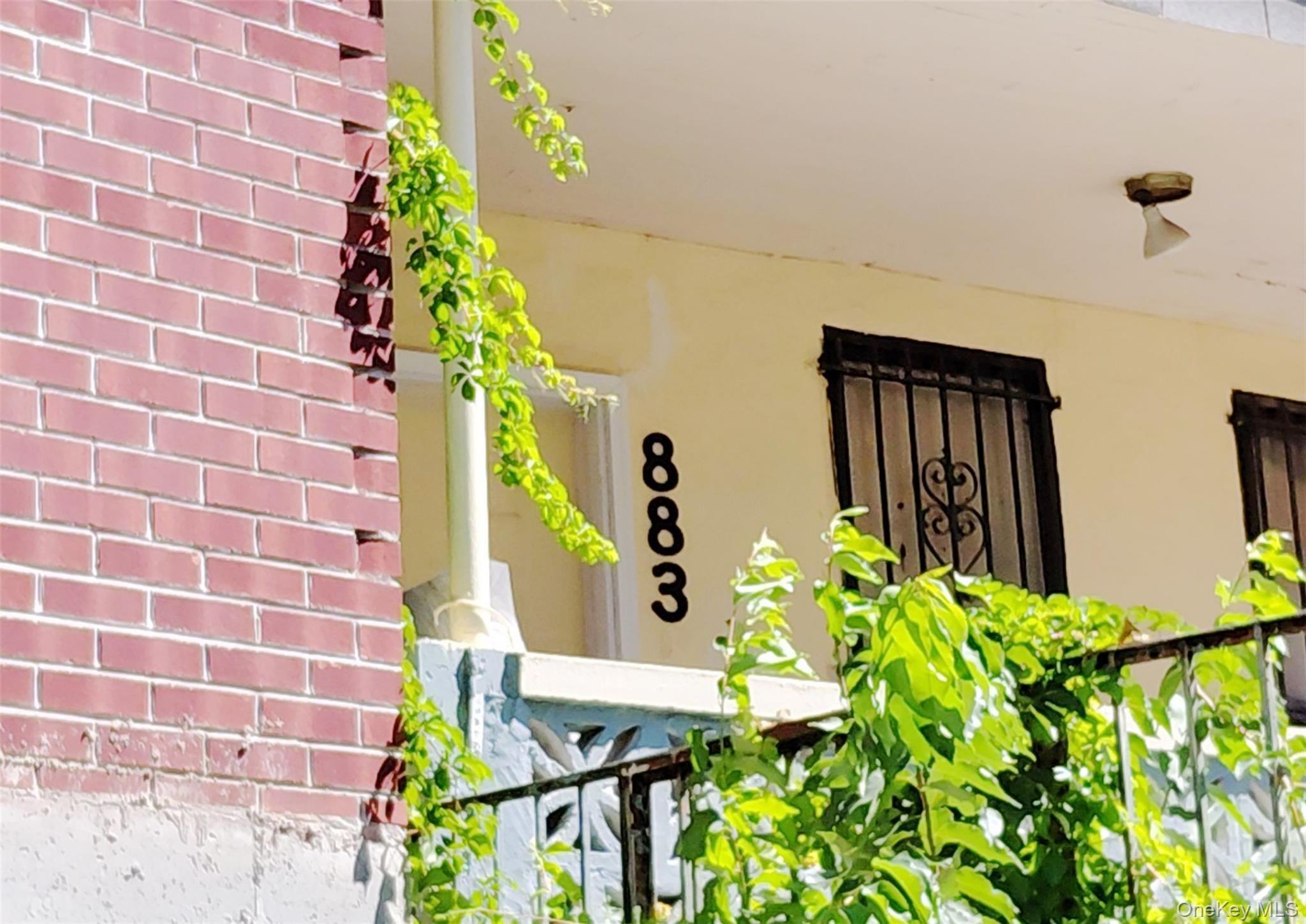 Single Family E 175th Street  Bronx, NY 10460, MLS-1052187-4