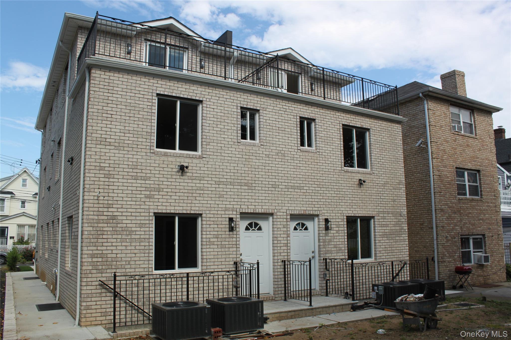 Single Family 106th Avenue Queens, NY 11435, MLS-1052191-4